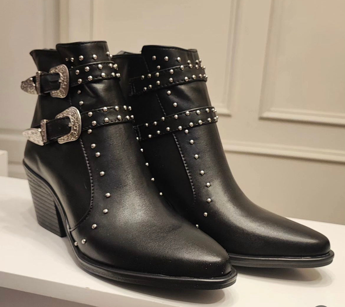 Botín Vaquero con evilla