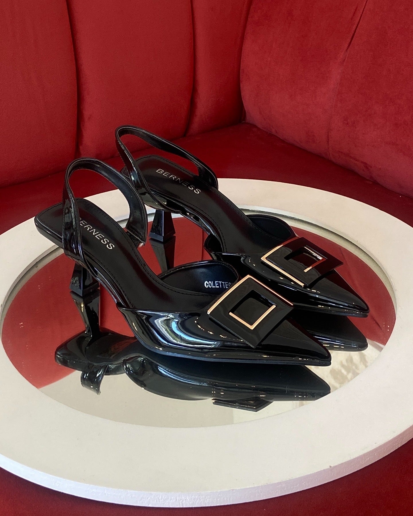 Zapatilla Carolina Negro