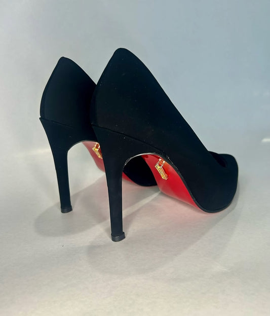 Suela roja negro