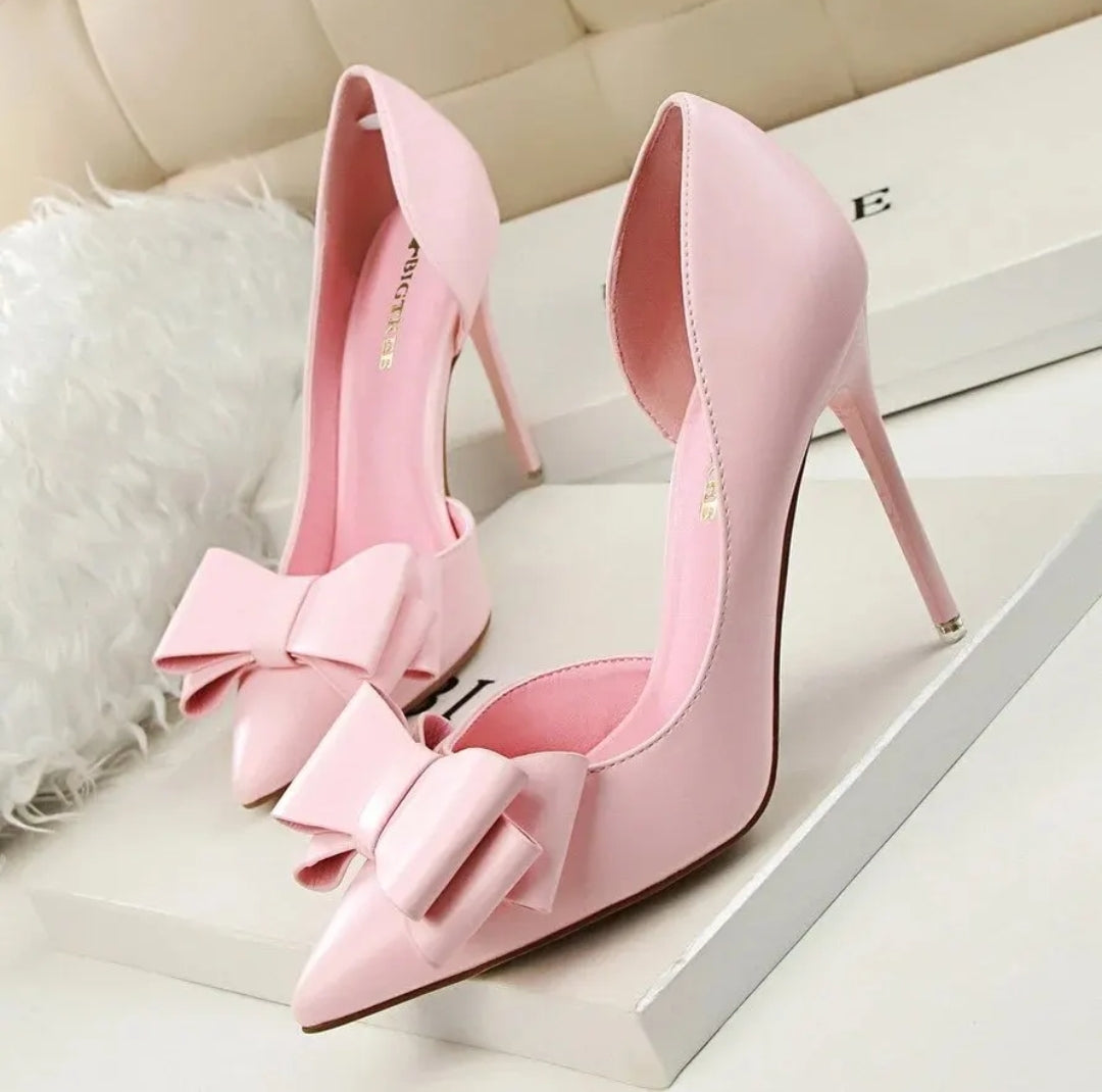 Stiletto rosa moño