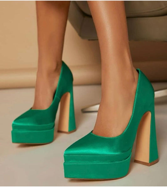 Plataforma verde cerrada